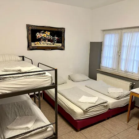 Koeln Szálloda Lindlar