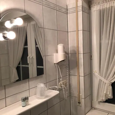 Szálloda Koeln Lindlar