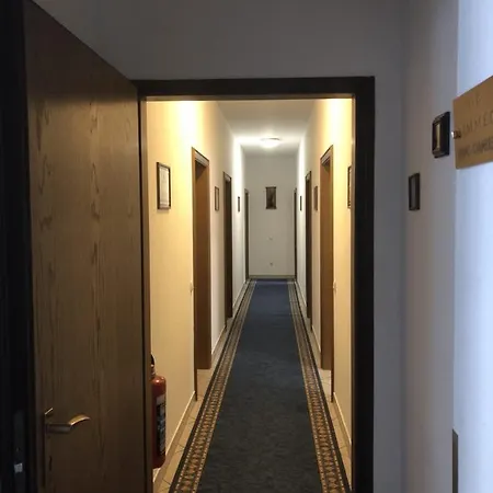 Koeln 3*